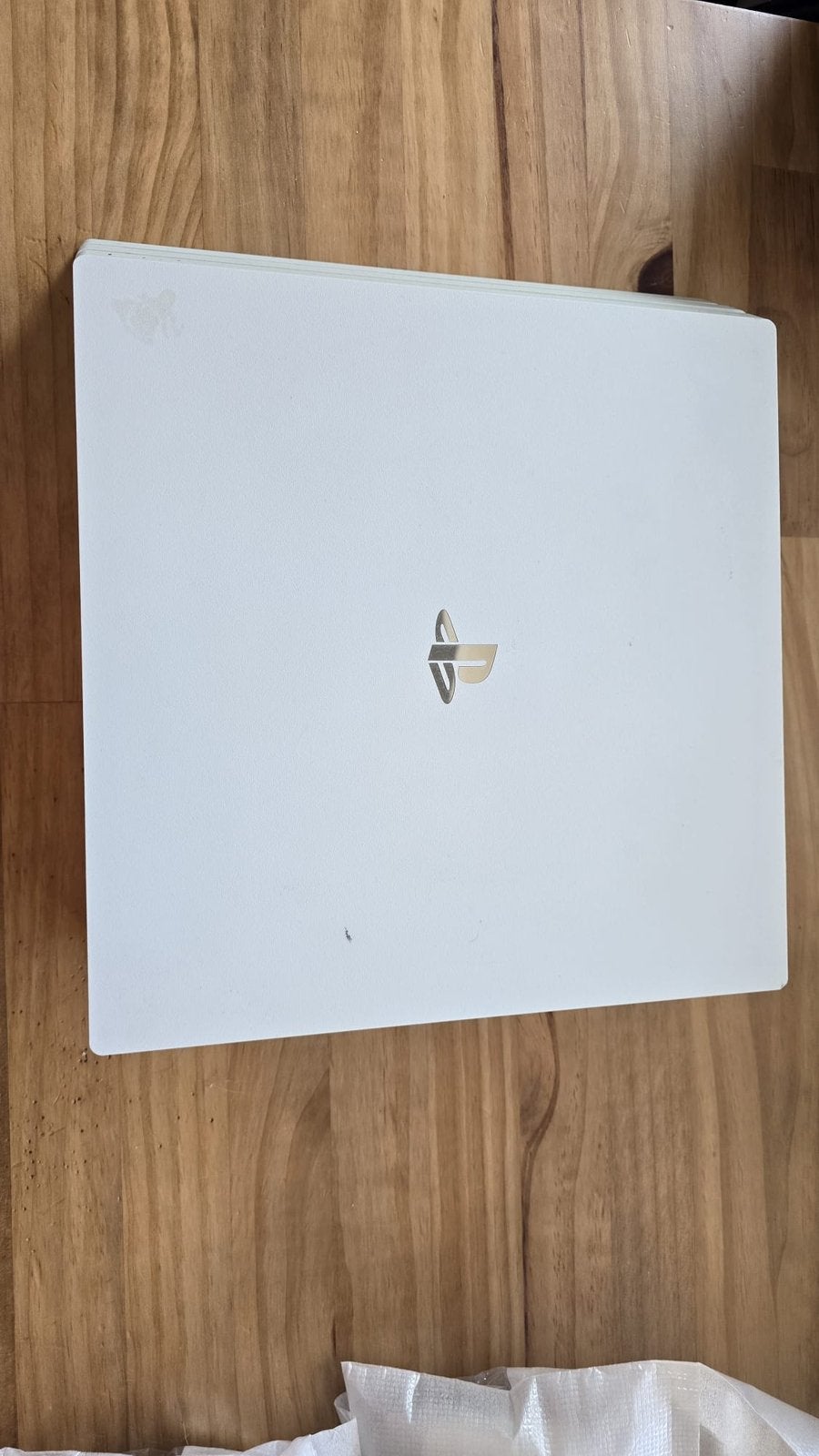 Playsation 4 pro 1TB + 2 manettes ps4, Enlèvement, Comme neuf