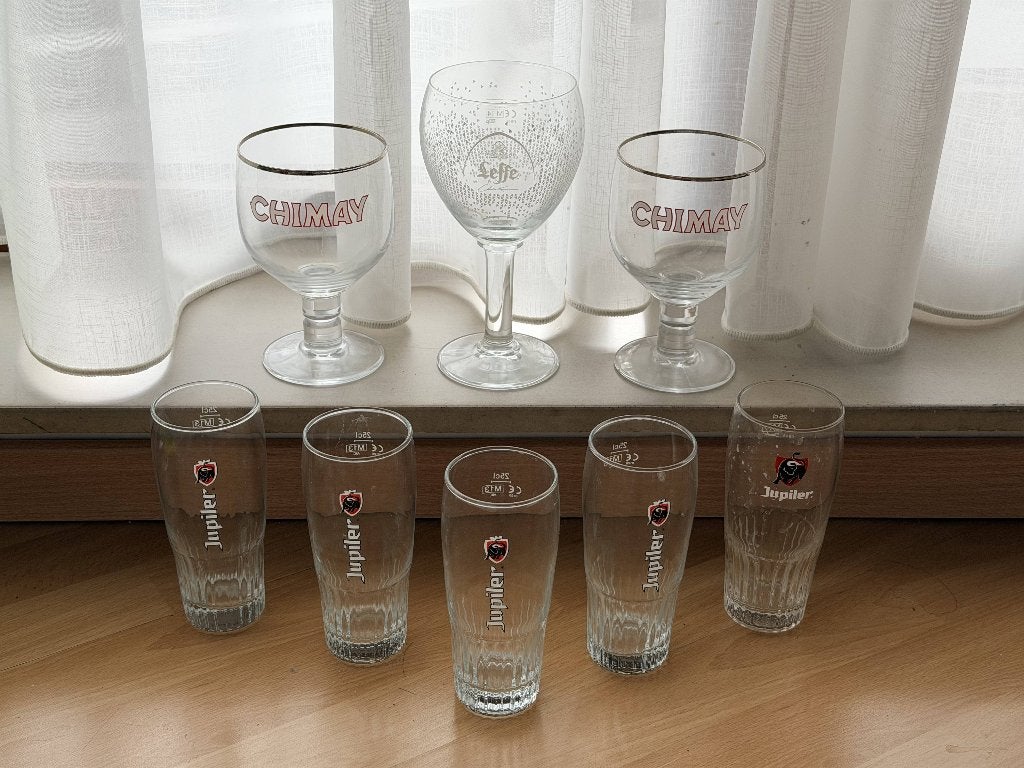 Lot de 8 verres à bière belges – Jupiler, Chimay, Leffe, Collections, Enlèvement, Comme neuf, Verre à bière