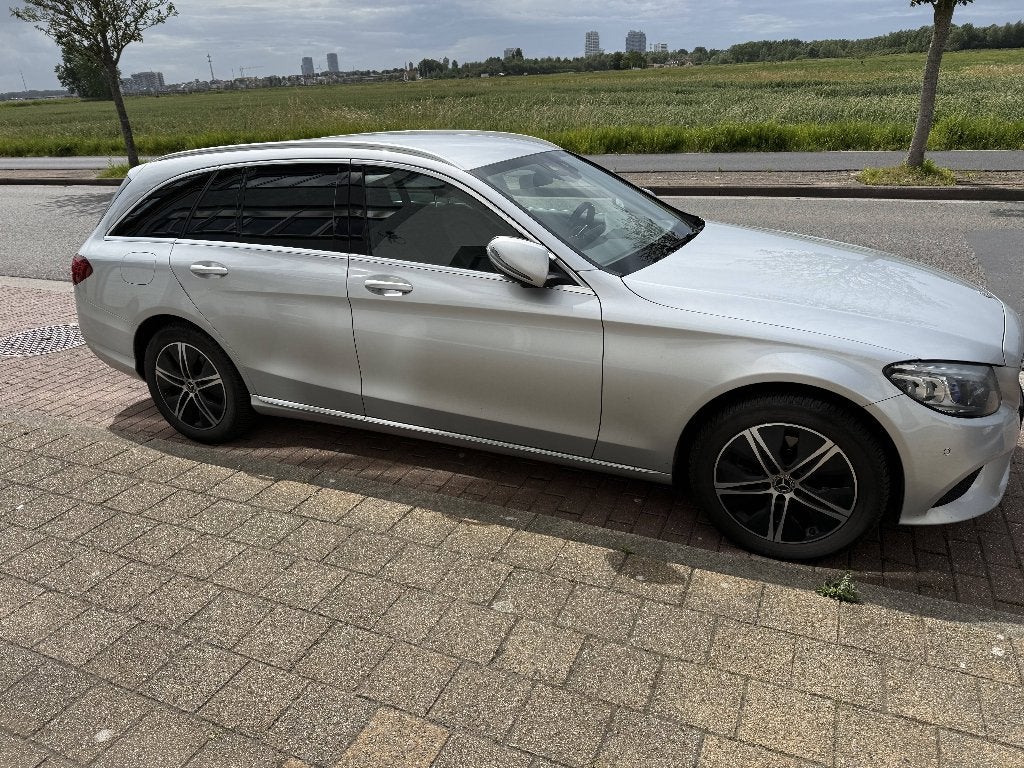 mercedes C 220 4 matic, Auto's, Automaat, Leder en Stof, Particulier, Navigatiesysteem