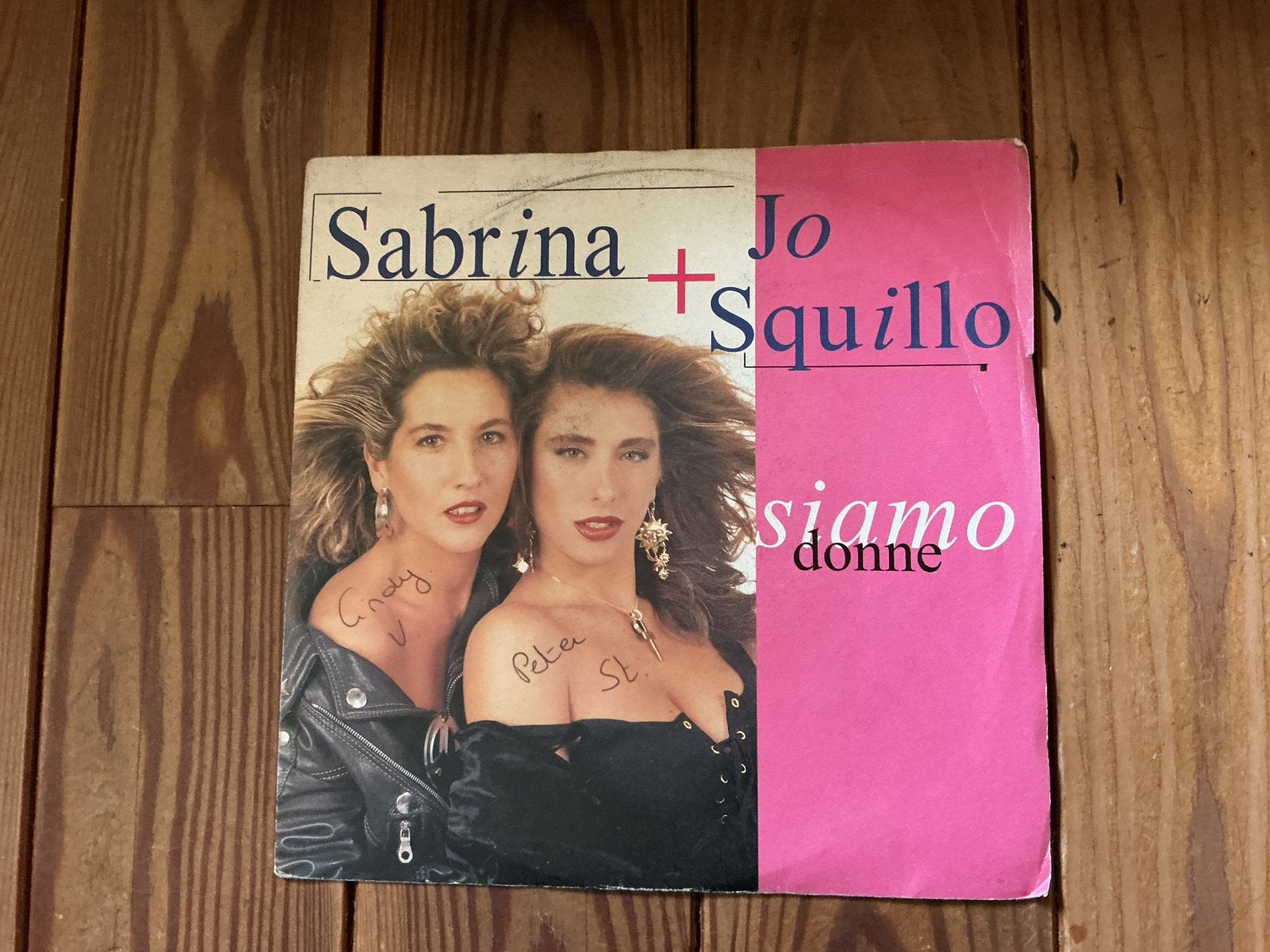 7 » Sabrina + Jo Squillo - Nous sommes des femmes, Enlèvement ou Envoi