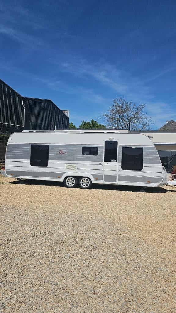 Caravane tabbert Bellini, 6 à 7 mètres, Coin salon convertible, Tabbert, Jusqu'à 6