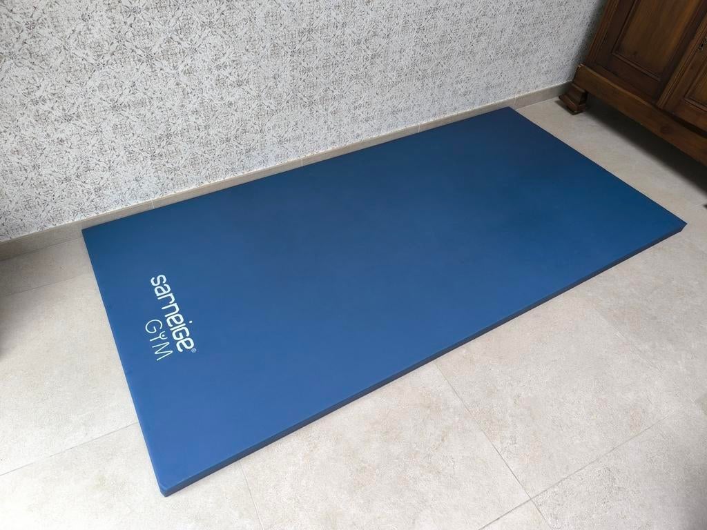 Sarneige Gym turnmat 200x100x4cm. (Perfecte staat!), Sport en Fitness, Ophalen, Zo goed als nieuw, Blauw, Materiaal