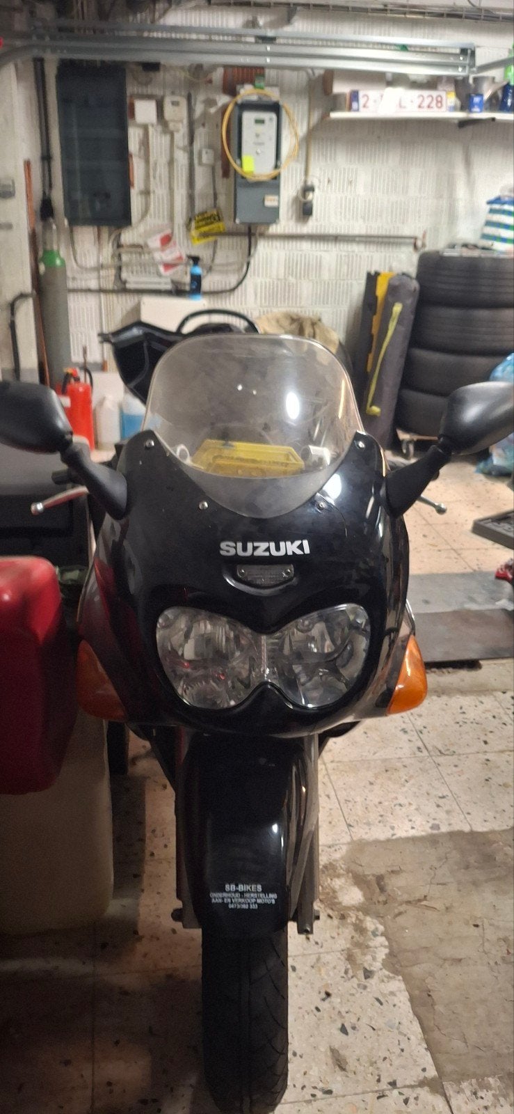 Suzuki GSXF 600 (met werk aan niet veel ), 4 cilinders, Gebruikt, Particulier, 600 cc