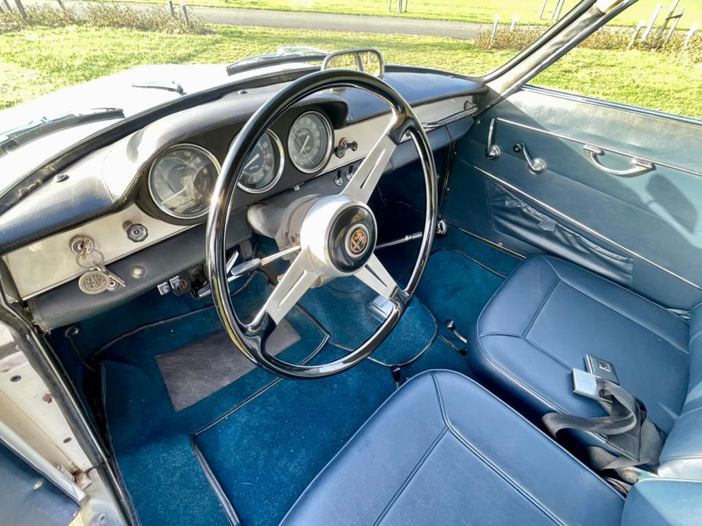 Alfa Romeo Giulia Sprint 1600, foto 12