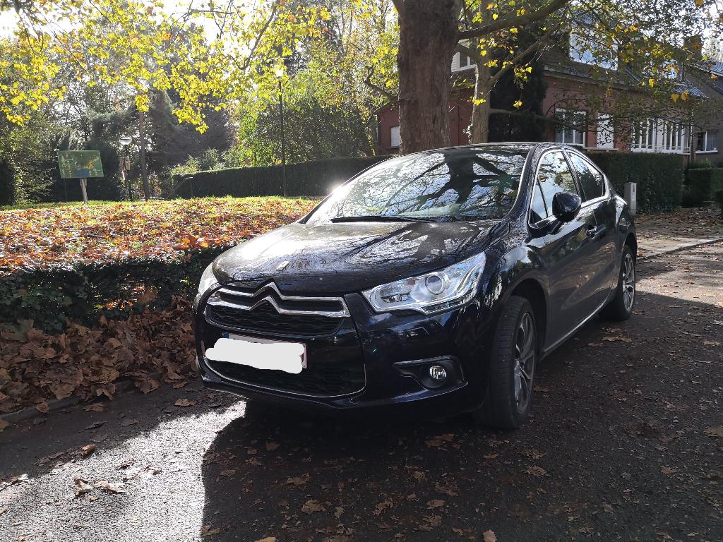 Superbe DS4 édition limitée "1955" - 39.000 KM - 1er prop., Auto's, Citroën, Voorwielaandrijving, Leder, 5 deurs, Particulier