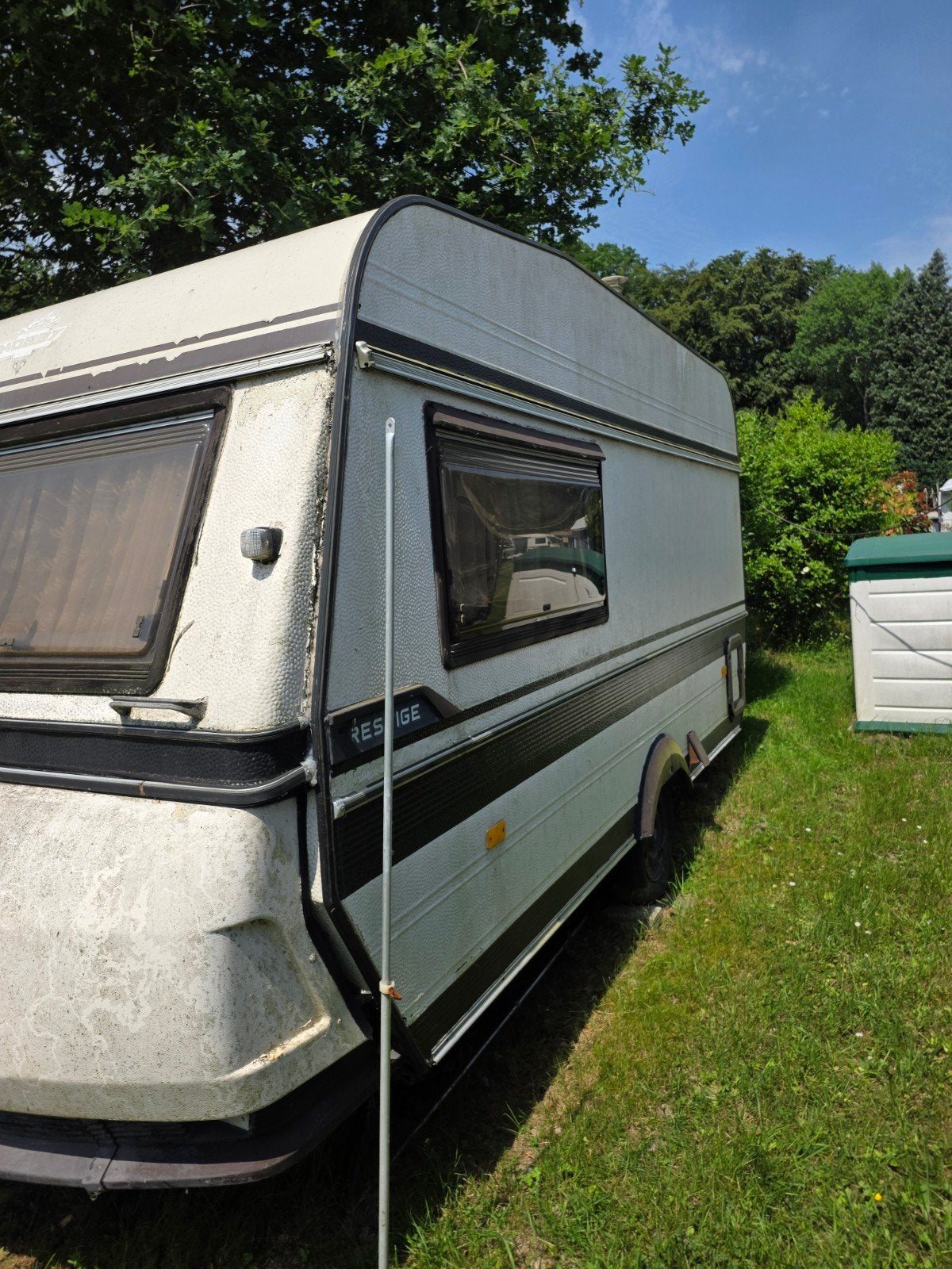Caravane Hobby 400t, Entreprise, Hobby, 750 - 1000 kg, Jusqu'à 2