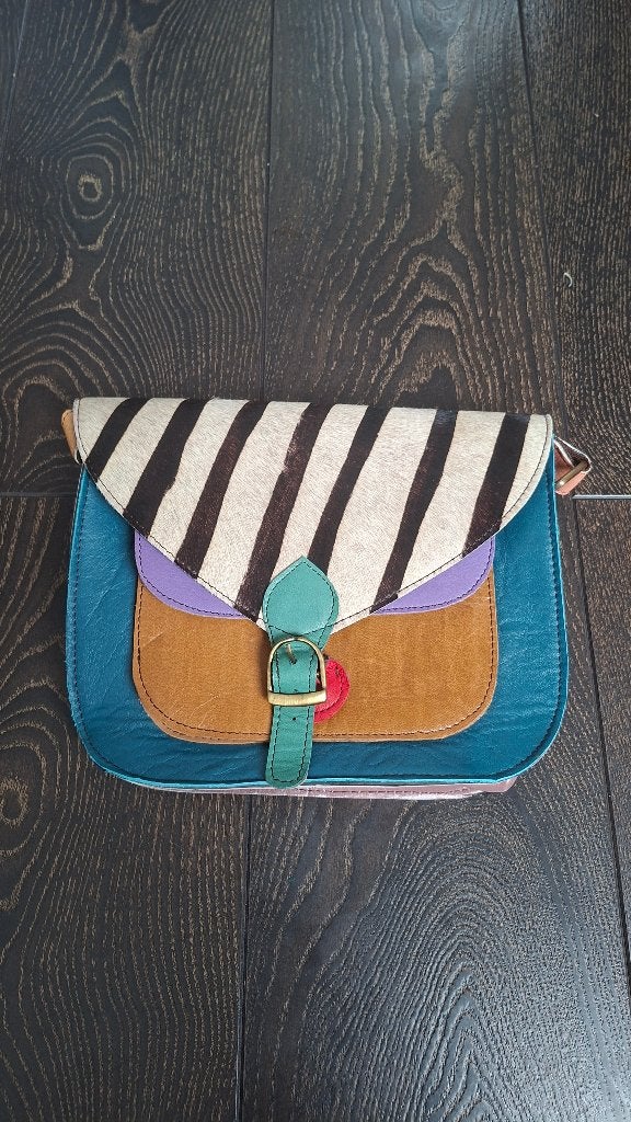 Sac à bandoulière en cuir coloré Loum Créations - zèbre/boho, Autres marques, Cuir, Enlèvement ou Envoi, Comme neuf