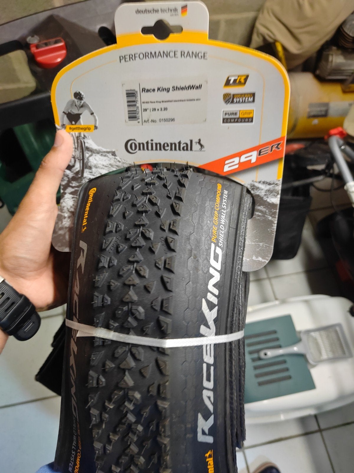 2x Continental raceking shieldwall, Auto diversen, Sneeuwkettingen, Ophalen