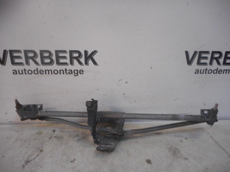 RUITENWISSER MECHANIEK Audi A6 (C4) (audi4a1955023c), Auto-onderdelen, Robert Bosch AG, Gebruikt, Audi, Robert-Bosch-Allee 1
74232  Abstatt, DE