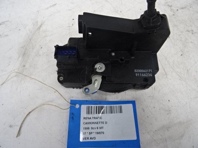 PORTIERSLOT RECHTS VOOR Trafic New (FL) (8200042171), Gebruikt, Voor, Renault
