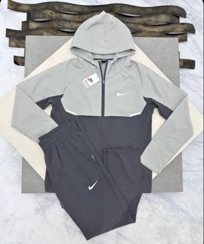 Nike, Ophalen of Verzenden, Nieuw