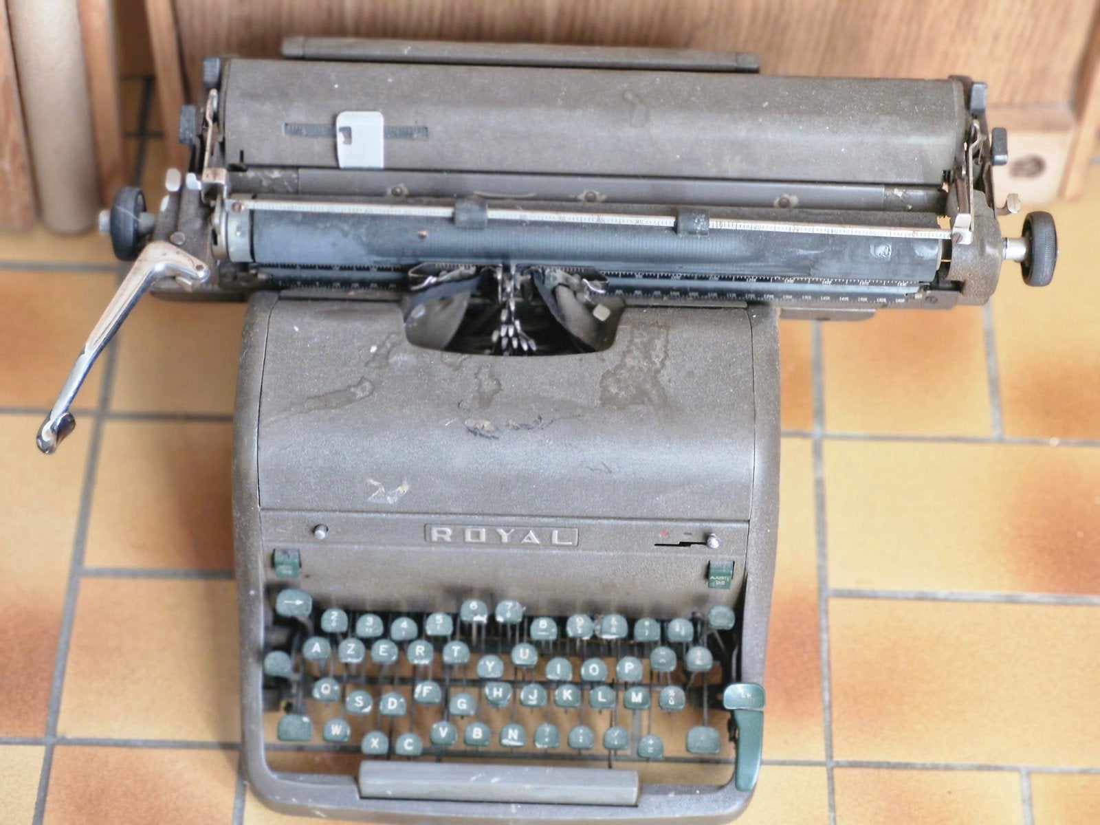 Vintage  Royal Typmachine, Ophalen