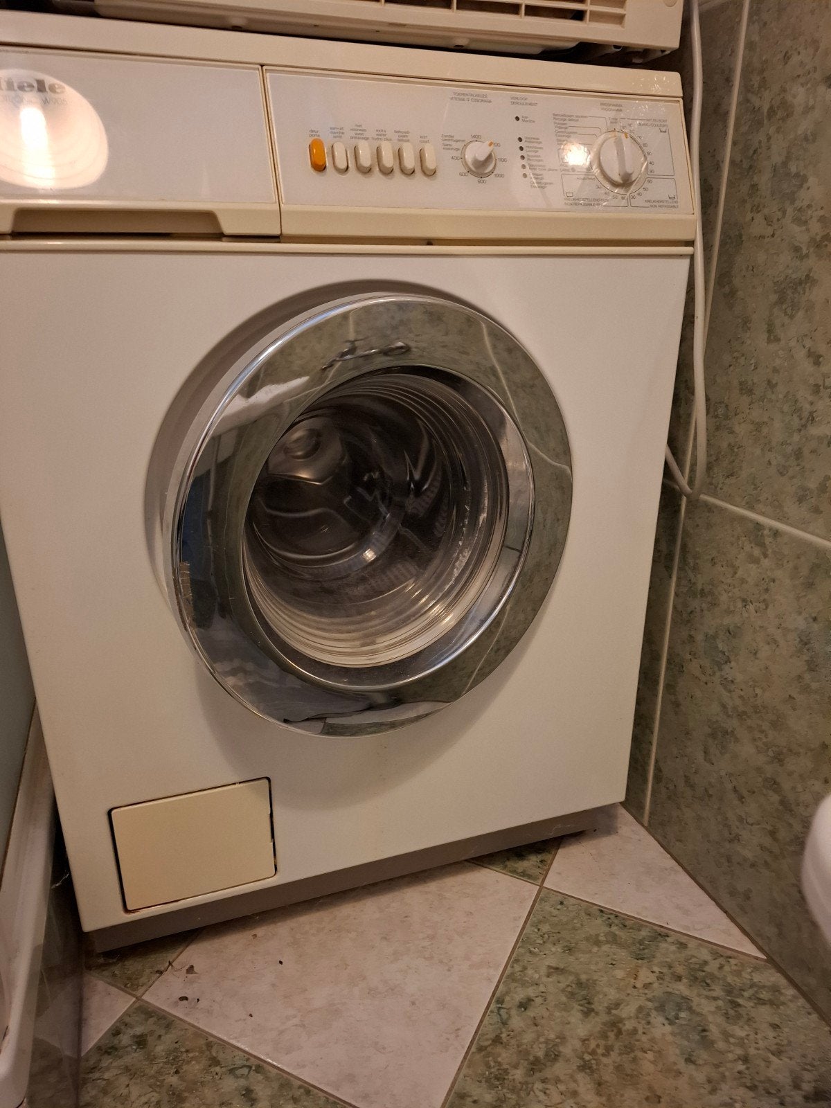 Miele wasmachine, Elektronische apparatuur, Wasmachines, Ophalen
