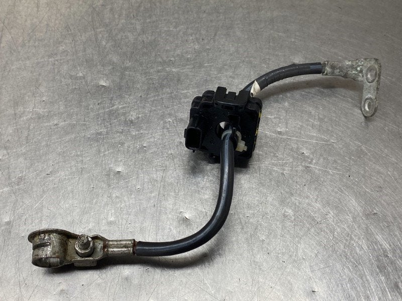 ACCU SENSOR Nissan 370 Z (Z34A) (01-2009/-), Gebruikt, Germany@nissan-services.eu, Kronenweg 38
50389  Wesseling, DE, Nissan