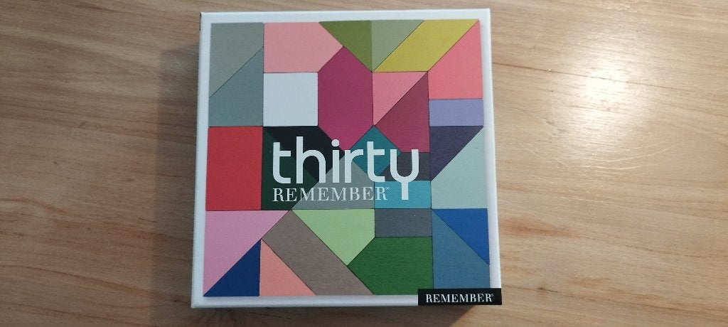 Puzzle en bois Thirty - Remember Design, Neuf, 6 ans ou plus, Enlèvement, 10 à 50 pièces