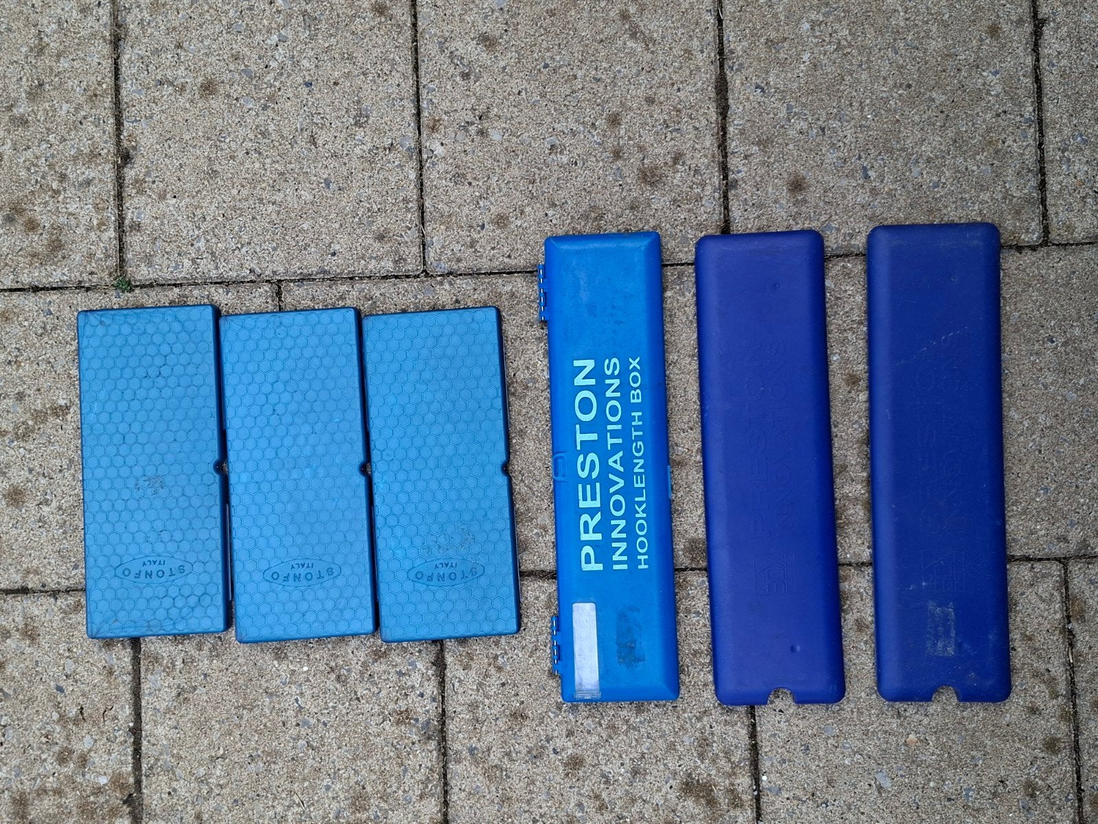 6 onderlijnen doosjes, Enlèvement ou Envoi, Utilisé