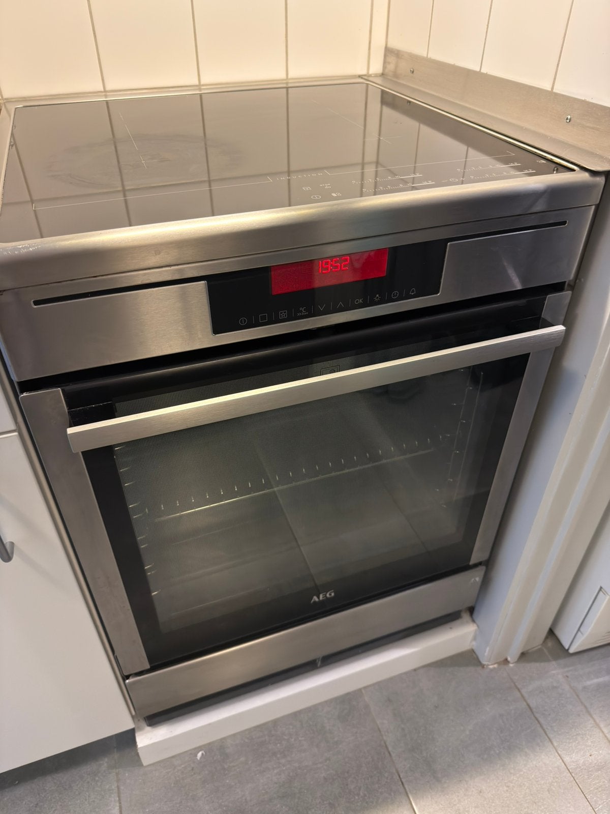 Inductie kookplaat en oven, Ophalen, Zo goed als nieuw, AEG, Oven