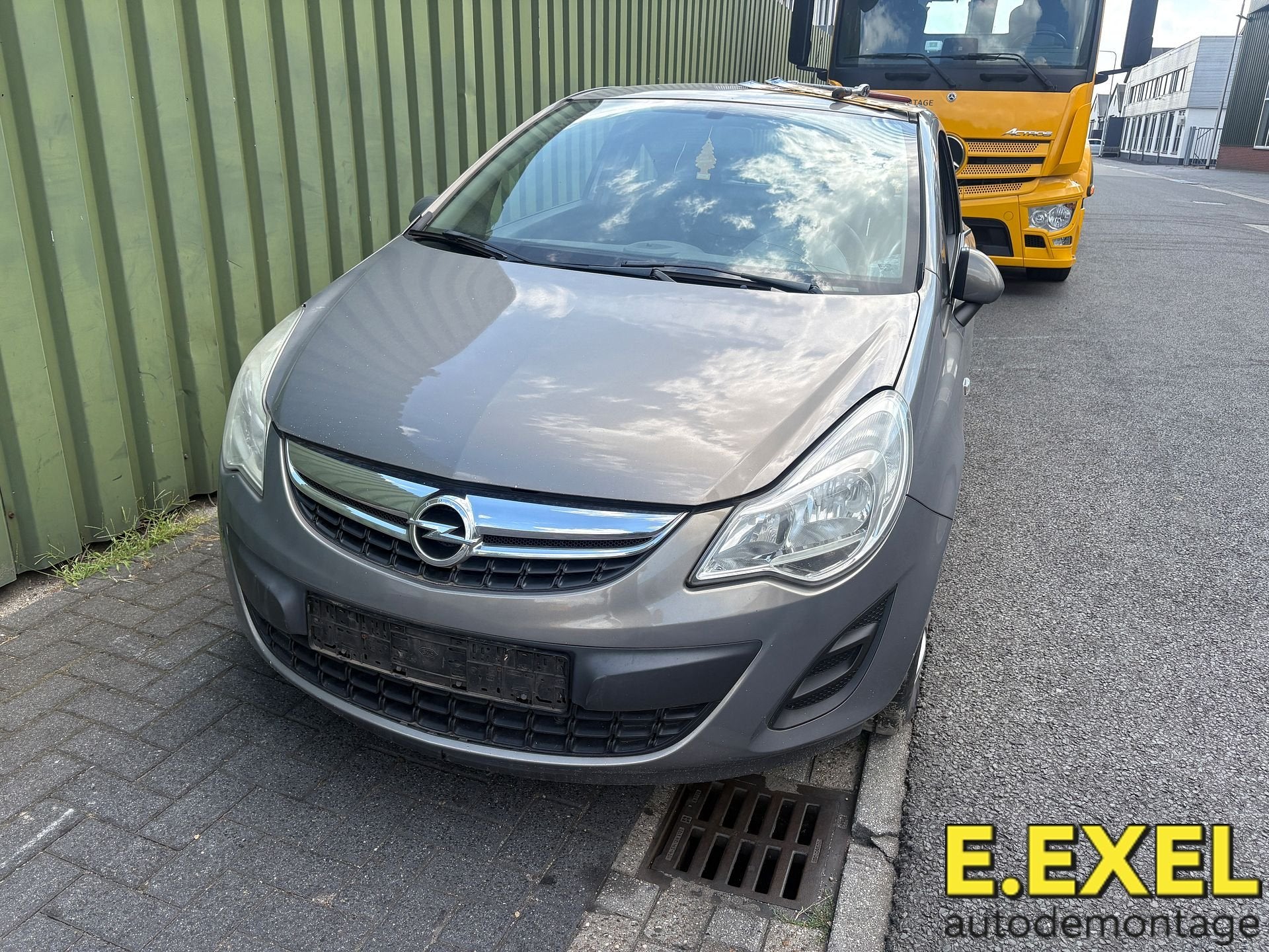 Complete Voorkop Opel Corsa D Facelift 2007-14 Z40W, Auto-onderdelen, Gebruikt, -, Voor, Opel