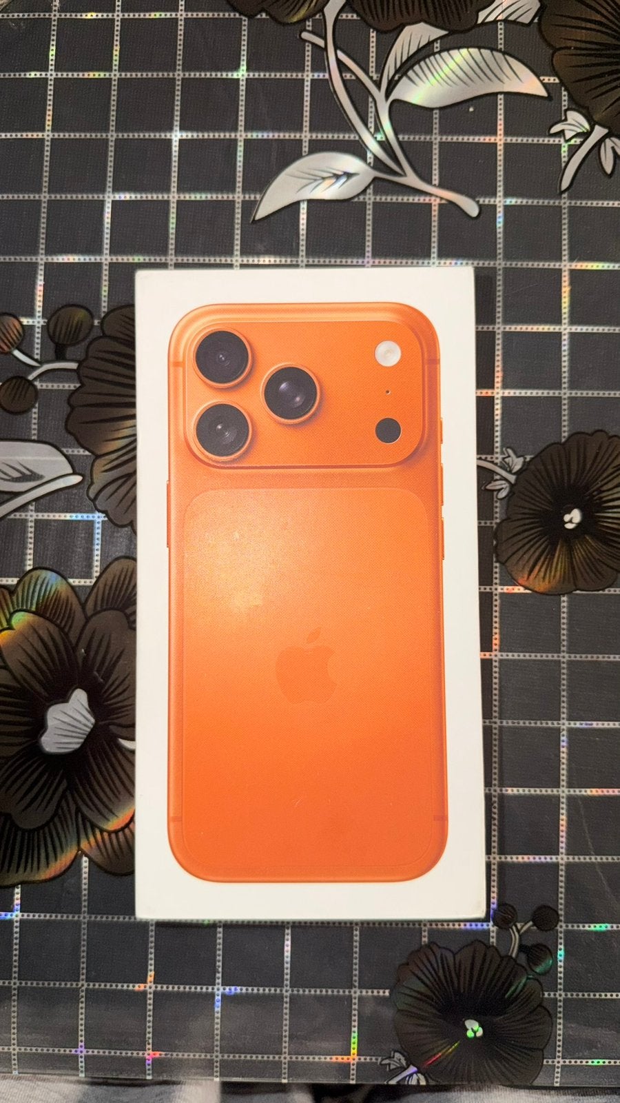 APPLE IPHONE 17 PRO COSMIC ORANGE 256GB ZO GOED ALS NIEUW, Ophalen of Verzenden, 98 %