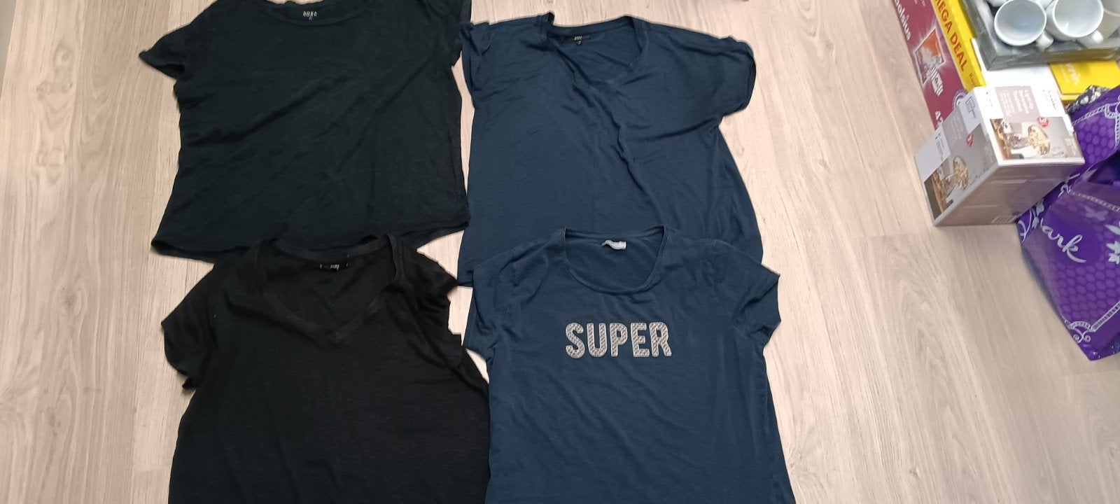 4 t-shirts samen voor 5 euro, Kleding | Dames, Ophalen of Verzenden, Maat 46/48 (XL) of groter