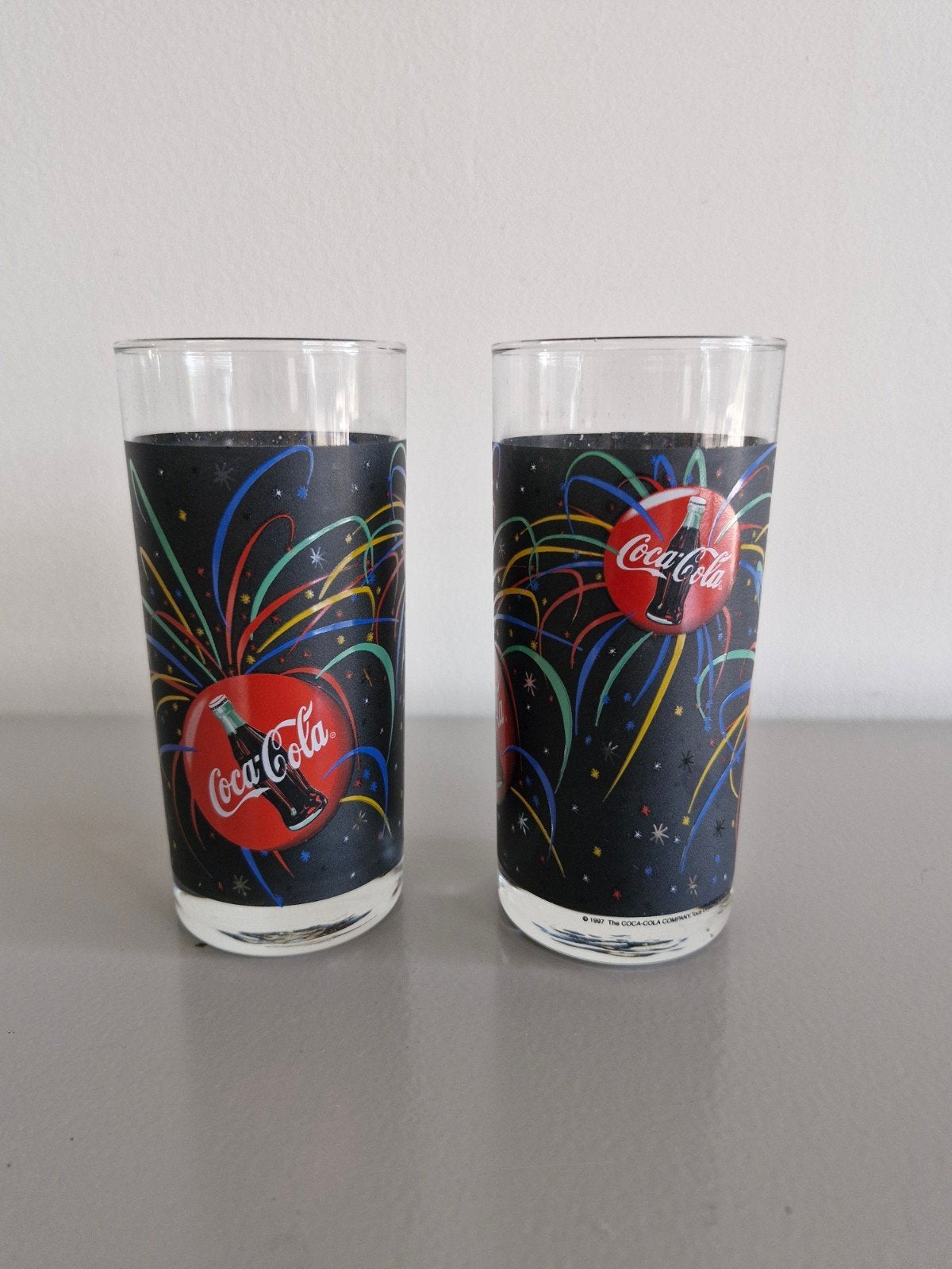 2 Coca-Cola glazen '97' confetti, Verzamelen, Ophalen of Verzenden