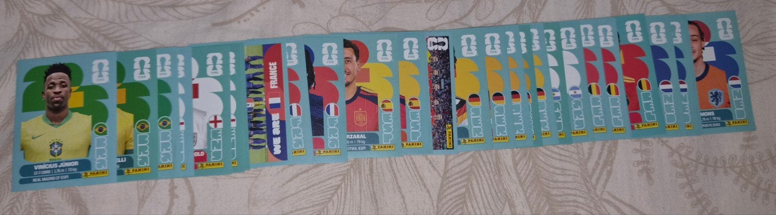 magnifique lot de 29 stickers Panini Coupe du Monde 2026, Envoi, Neuf, Autres types