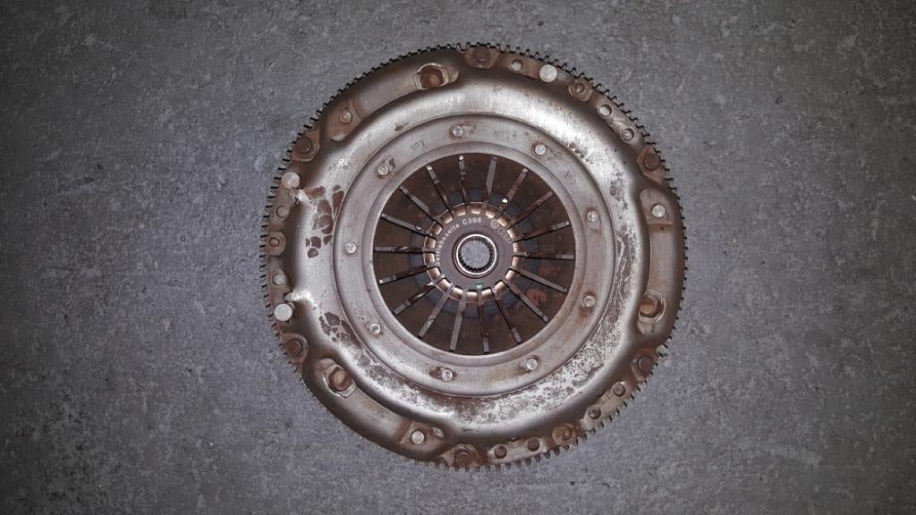 Vliegwiel Volkswagen Caddy 1.9 TDI 2008, Auto-onderdelen, Ophalen of Verzenden, Volkswagen