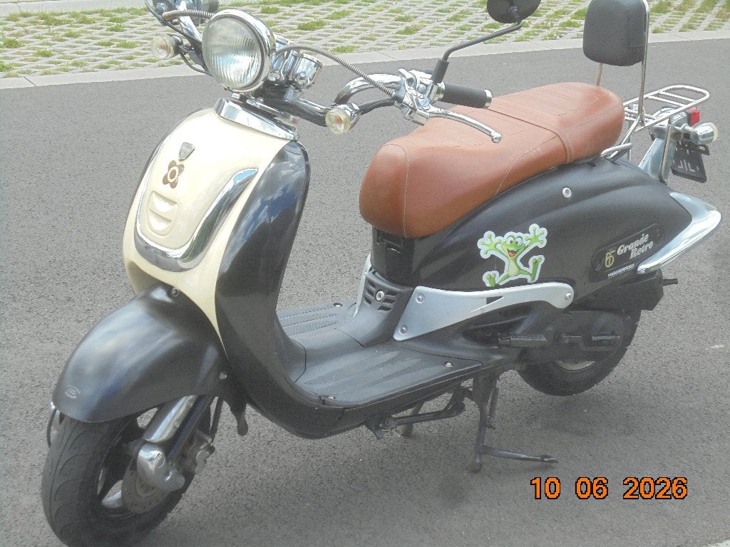 Scooter A klasse rijd vlot., Vélos & Vélomoteurs, Scooters | Marques Autre, Neco, 49 cm³, Enlèvement, Utilisé