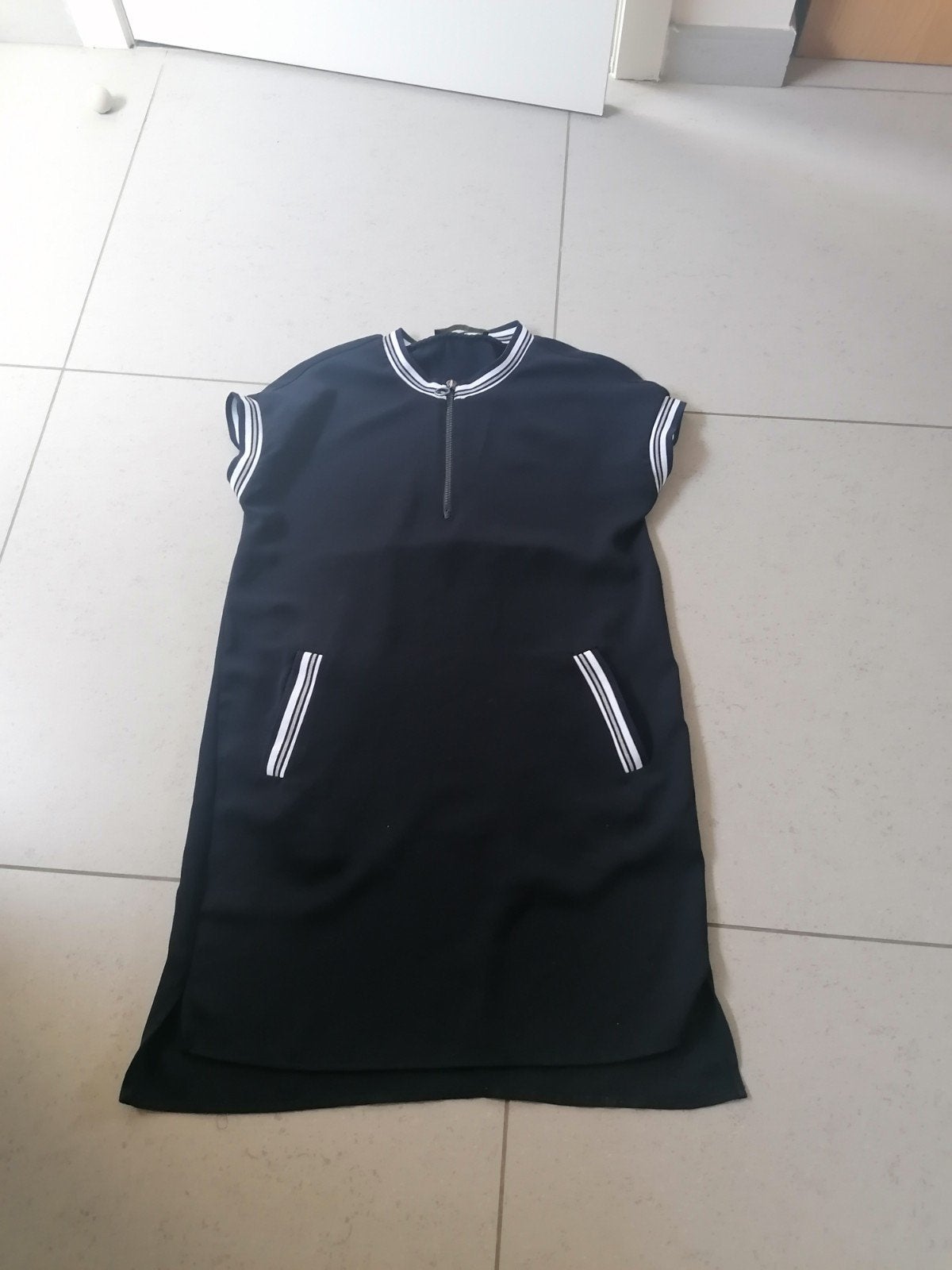 Zara Basic kleedje, dames. mt XS/36, Kleding | Dames, Jurken, Ophalen of Verzenden, Maat 34 (XS) of kleiner