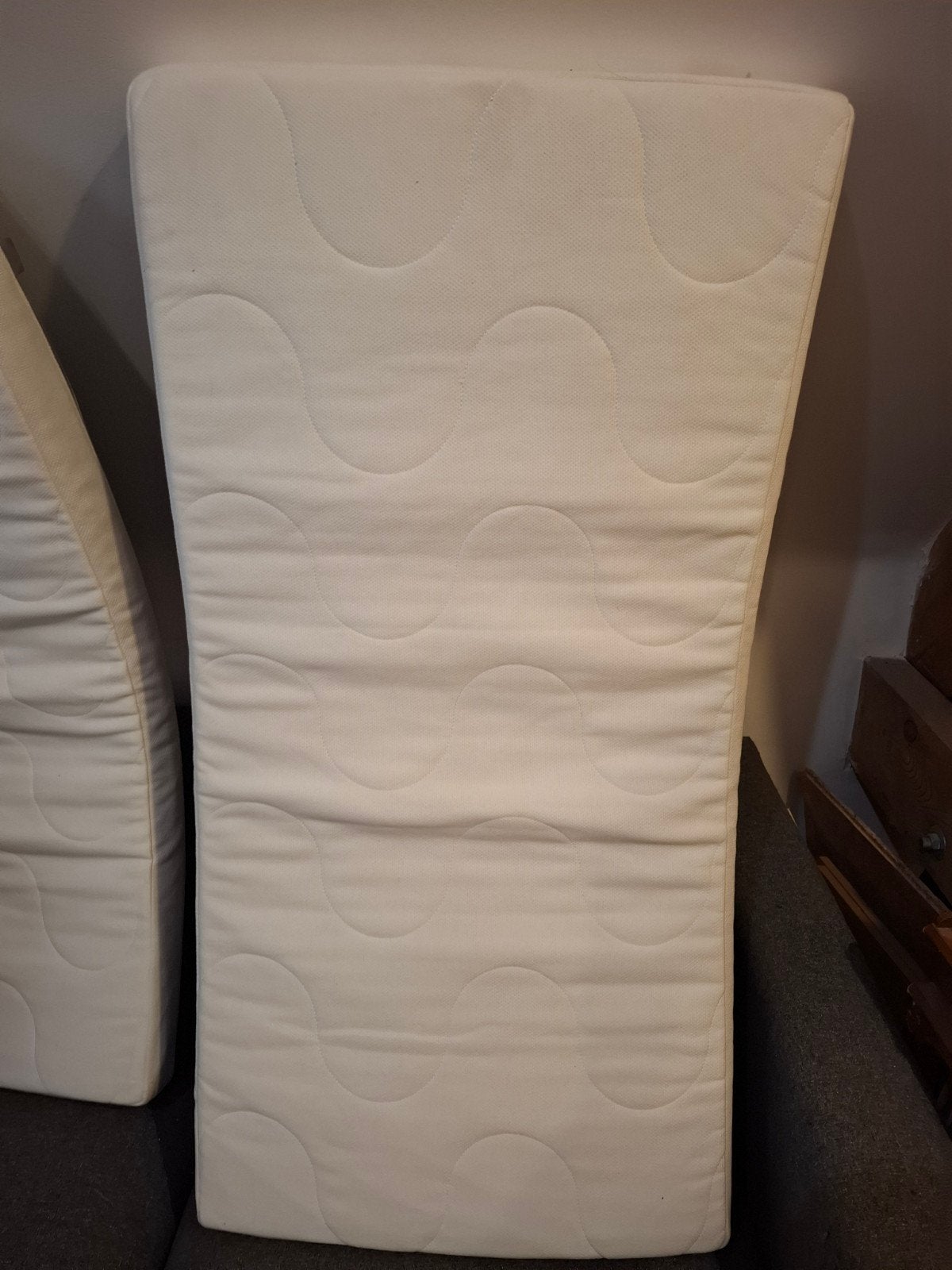 Matelas lit cage, Matelas