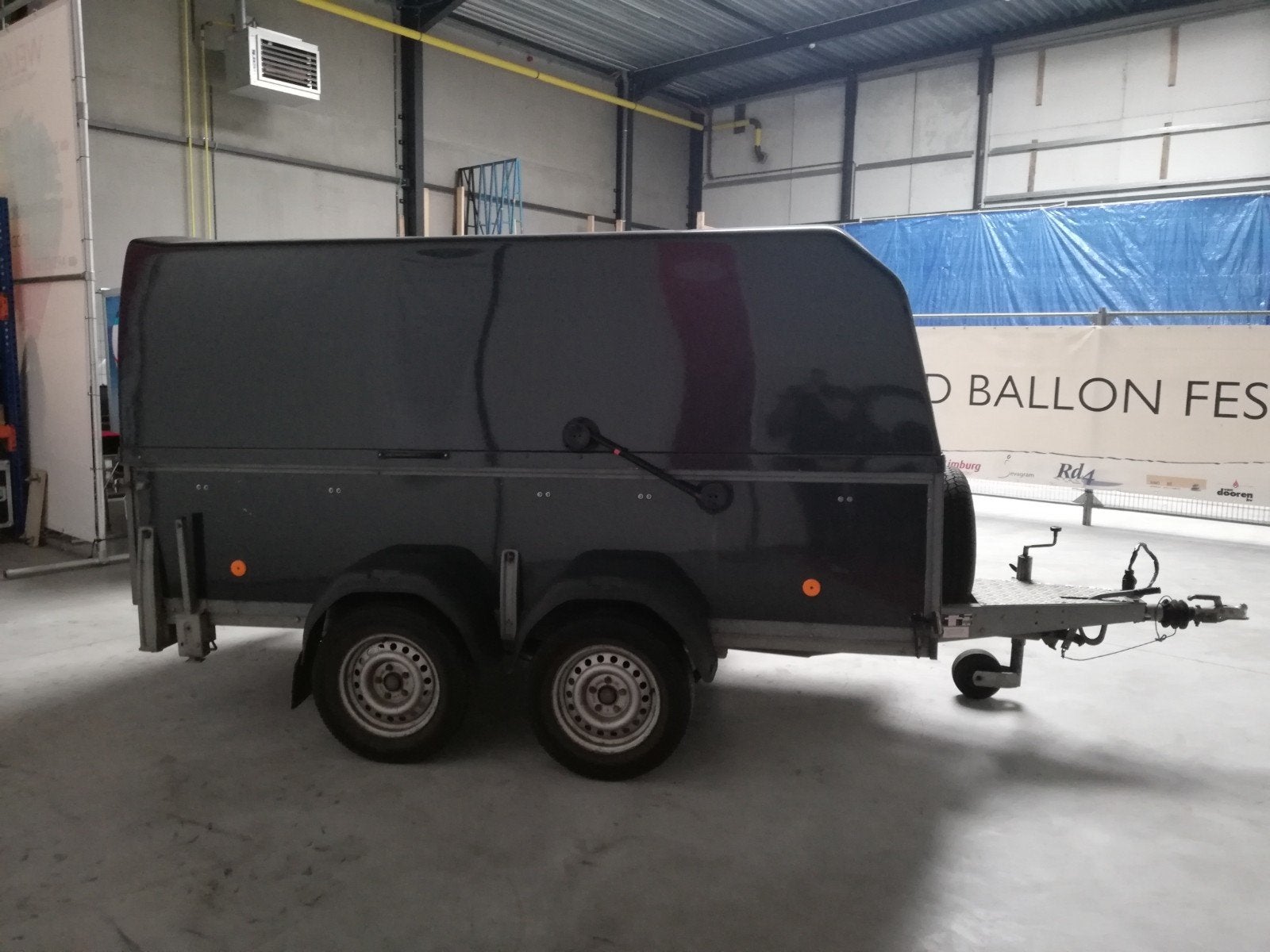 Remorque Westfalia avec volet, Enlèvement, Utilisé