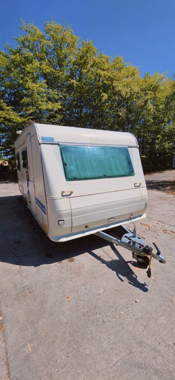 verkoop ik Caravan
merk Adria
jaar 2000
alle papieren bij, Caravanes & Camping, Particulier, Douche, Adria