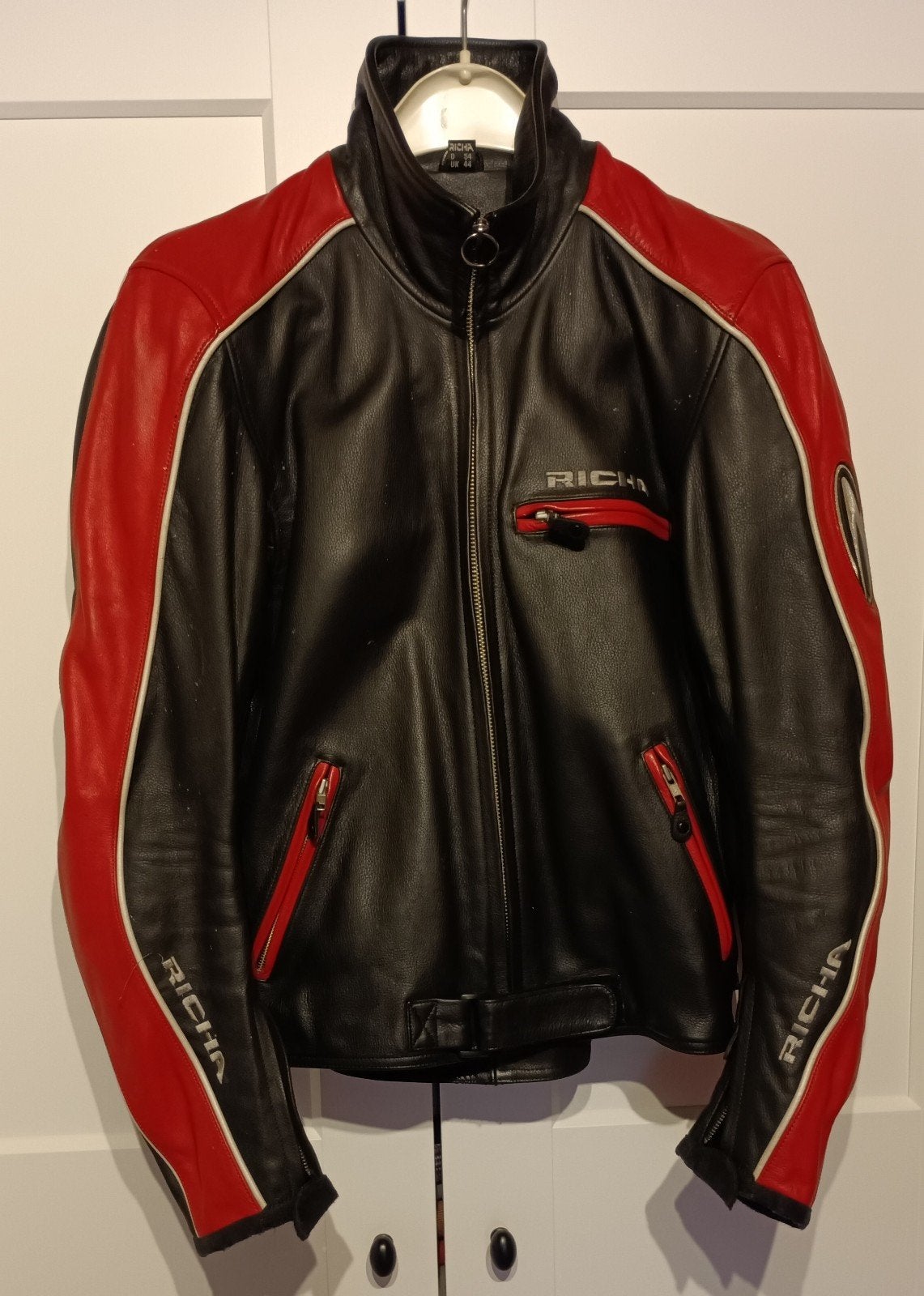 Gilet en cuir de qualité Richa avec protection, dit état !, Motos, Manteau | cuir, Neuf, sans ticket, Hommes, Richa