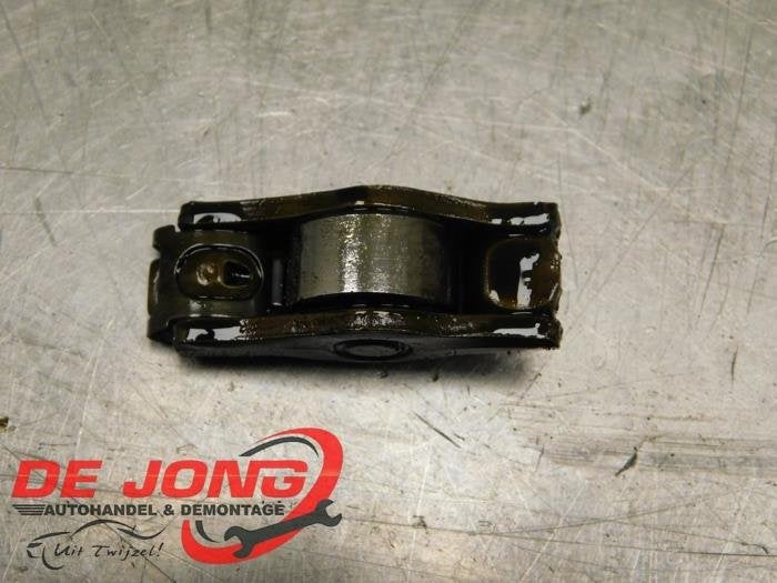 Culbuteur d'un Volkswagen Touran, Volkswagen, -, 3 mois de garantie, Utilisé