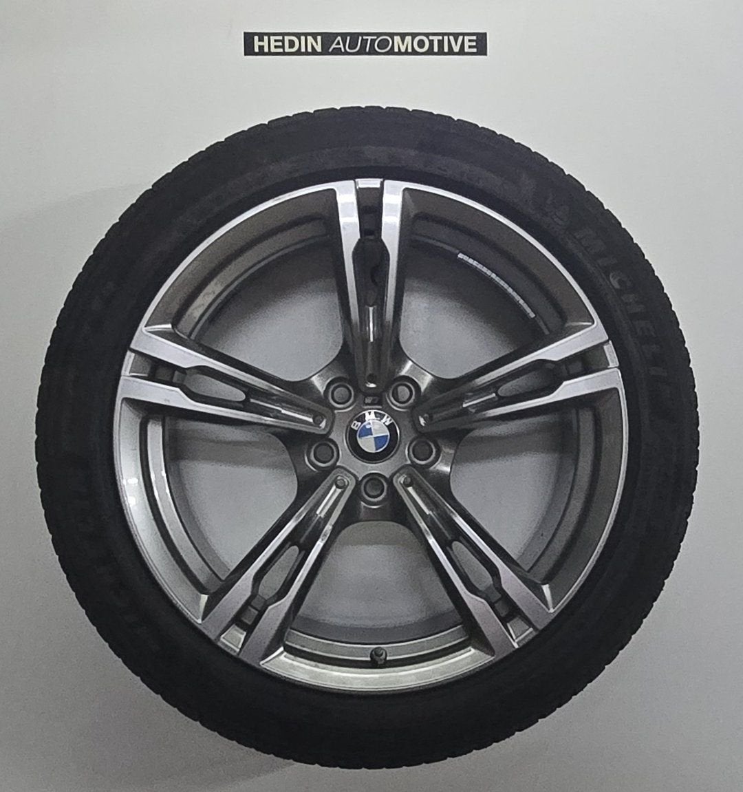 BMW M5  (F90)  Styling 705M  19"  N/RFT + RDCi  Winter, Gebruikt, -, -, Banden en Velgen