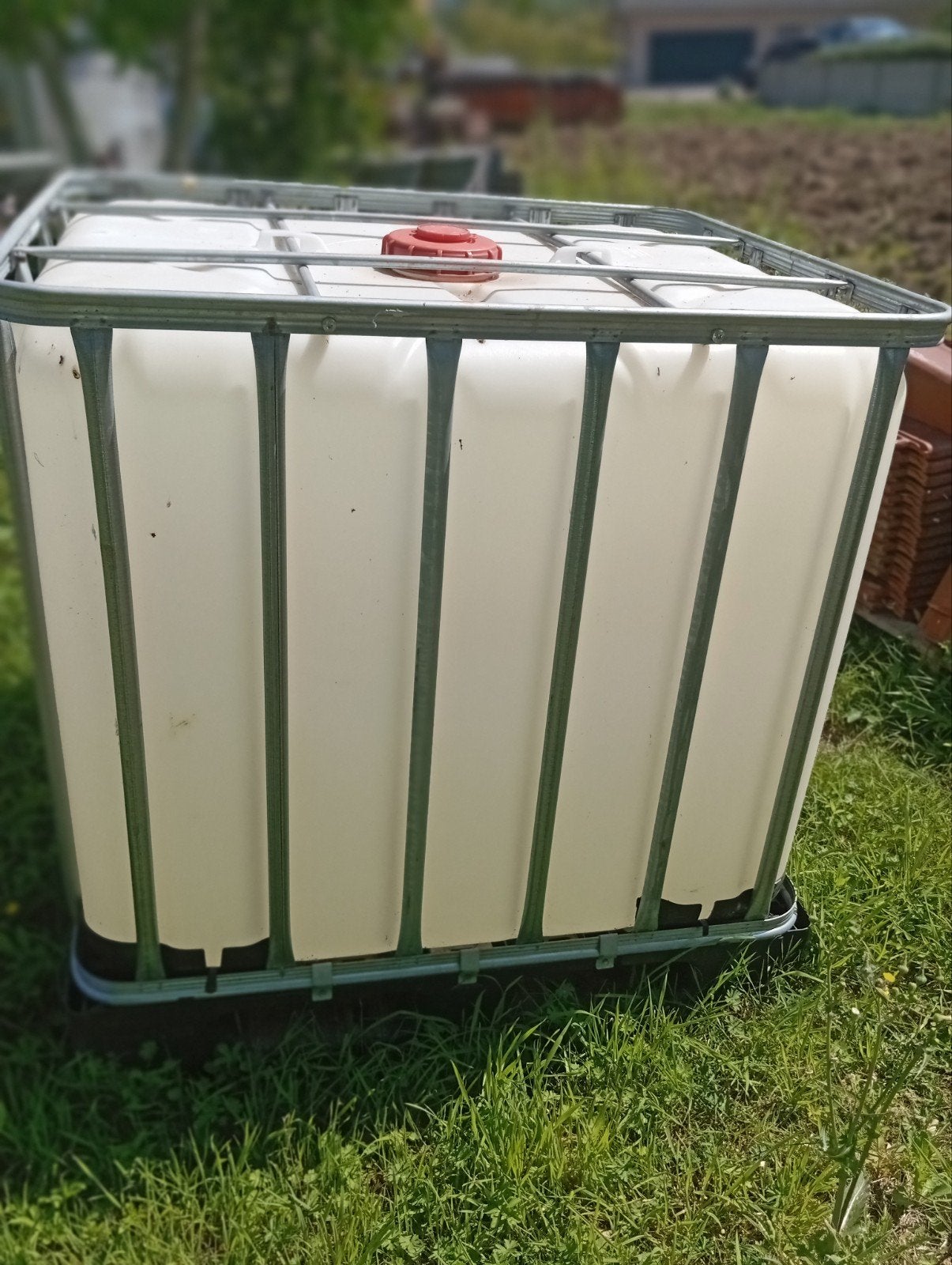 Ibc vat 1000 liter, Ophalen