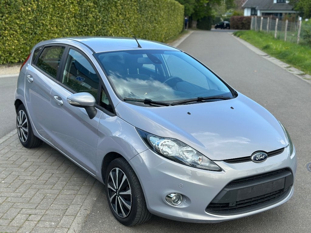Ford fiesta TITANIUM 1.4tdci Euro5 1er propriété prête immat, Achat, Entreprise, Cruise Control, 5 portes