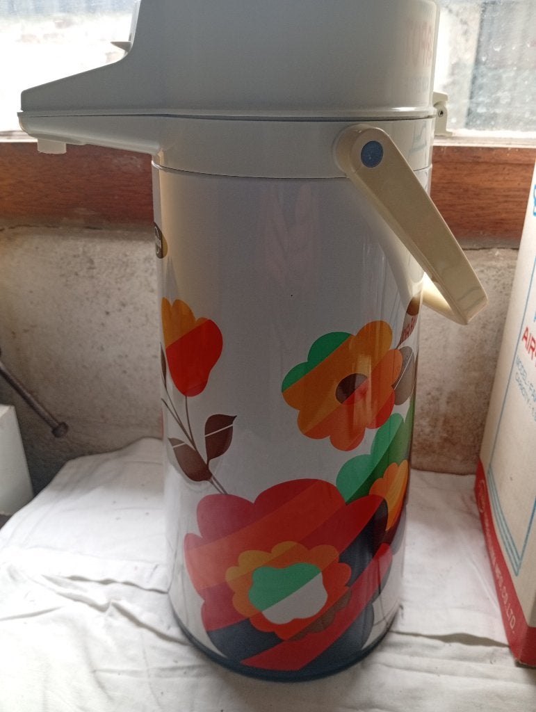 FUJIKA Vintage pompthermoskan - in een doos uit jaren 70, Antiek en Kunst, Ophalen of Verzenden