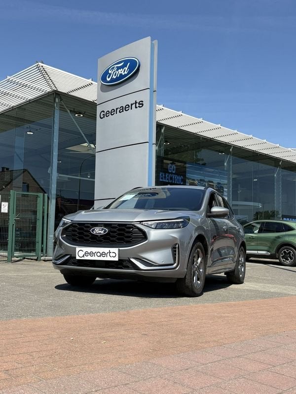 Ford Kuga EcoBoost ST-Line X, Autos, Argent ou Gris, 110 kW, Entreprise, Boîte manuelle