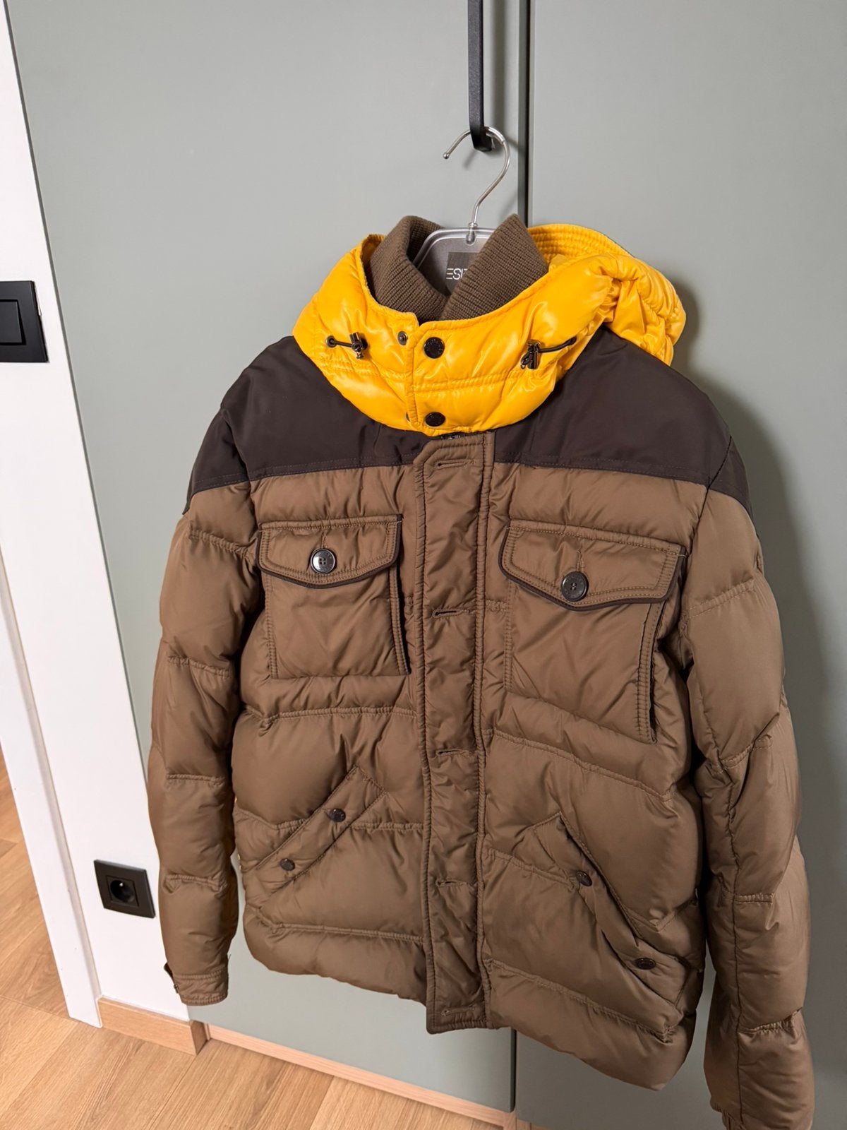 Moncler - Heren - Jas - 220€ - Medium / Size 3, Ophalen, Zo goed als nieuw