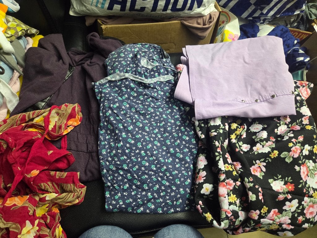 Bundel kledij m, Kleding | Dames, Dames-kledingpakketten, Ophalen, Gedragen, Maat 38/40 (M)