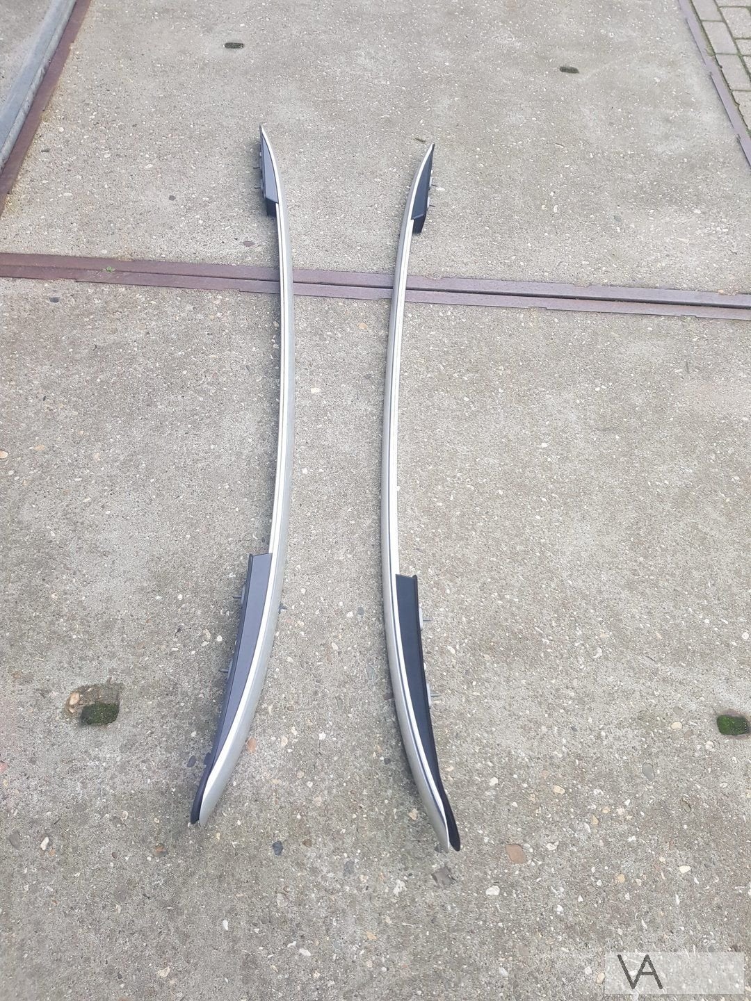Renault Clio 4 station 2013 - 2018 dakrail links rechts €50, Ophalen, Gebruikt, Renault, -