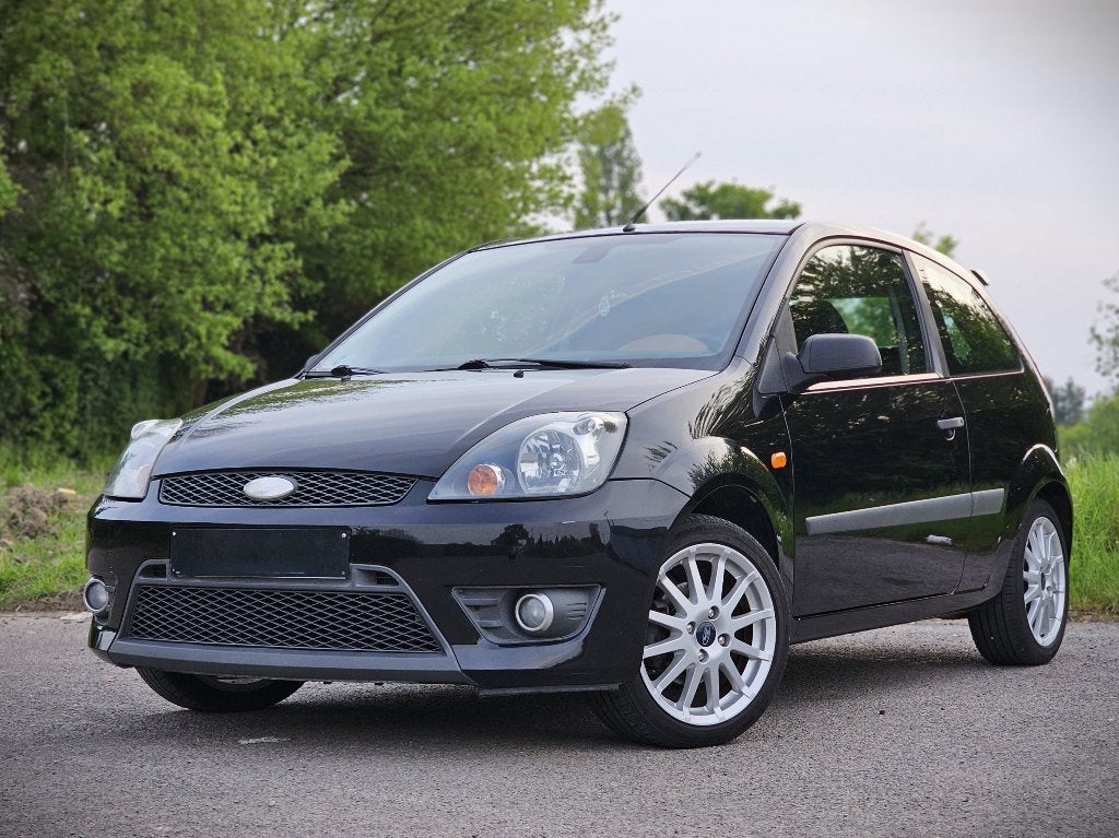 Ford Fiesta S 1.6i 16V - PRETE A IMMATRICULER, Autos, Achat, Entreprise, Capteur de lumière, Boîte manuelle