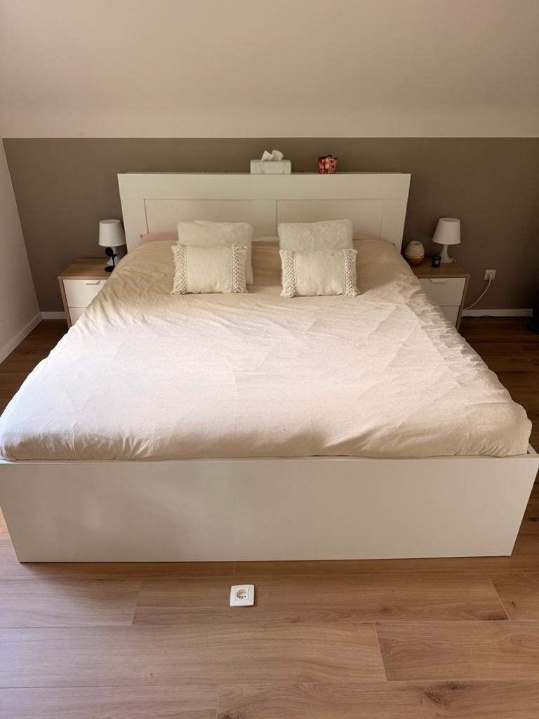 Ensemble lit 2 personnes, tête de lit et tables de nuit IKEA, Huis en Inrichting, Slaapkamer | Bedden, Wit, Ophalen