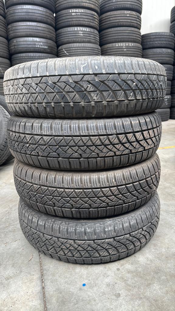 1657014 165/70/14 165/70R14 4seasons banden merk Hankook, Ophalen