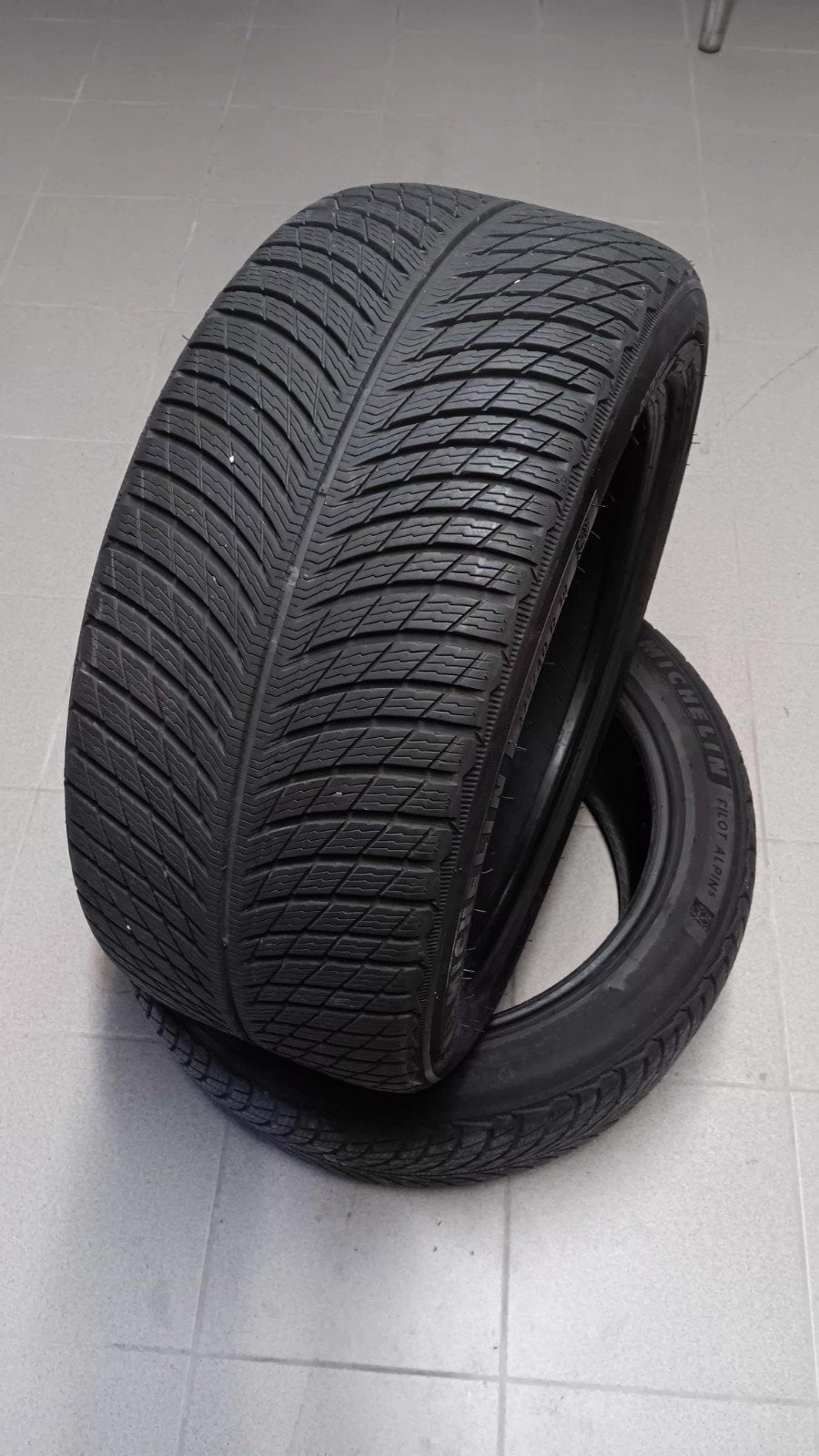 Michelin winterbanden 275/40r18, Auto-onderdelen, Ophalen, 18 inch, Gebruikt, 275 mm