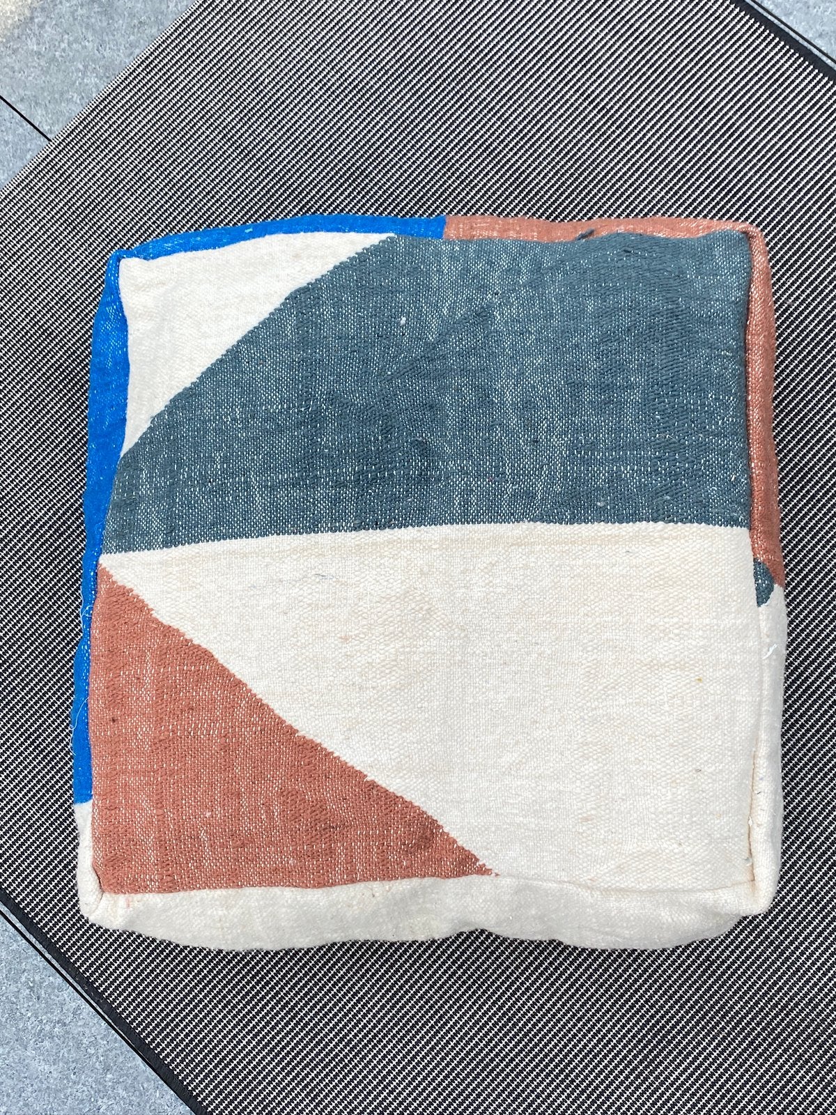 Poef, Ophalen, Nieuw, Vierkant, 60 x 60 x 25 cm