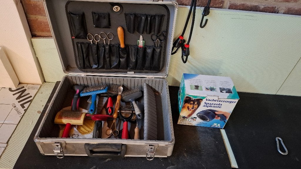 Set de soin pour chien, Animaux & Accessoires, Enlèvement, Comme neuf