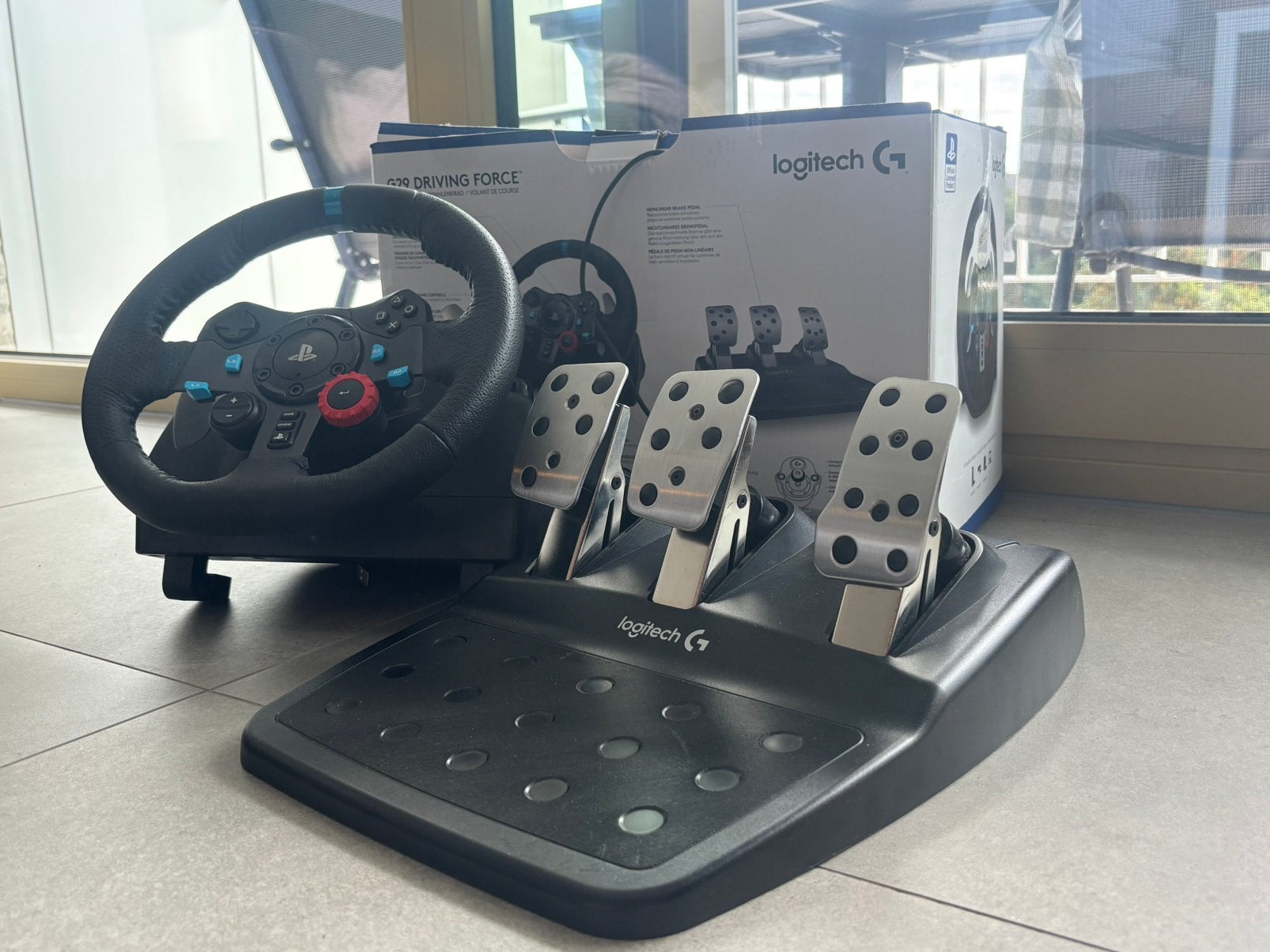 Logitech G29 driving force, Ophalen, Zo goed als nieuw