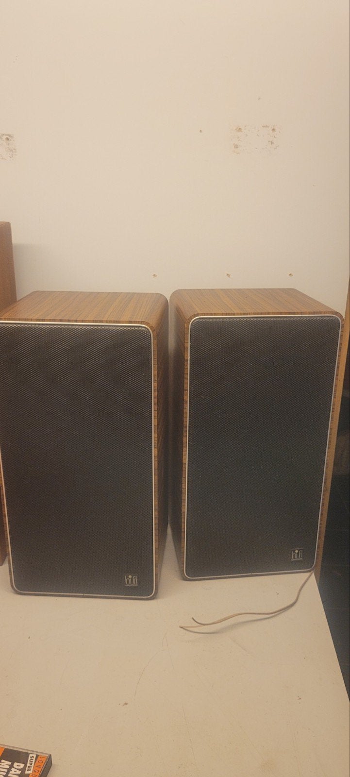 Grundig 706 compact 4 ohm, Enlèvement